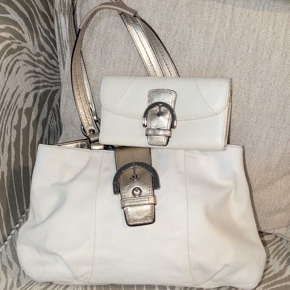 Coach White and Gold Shoulder Bag Set
